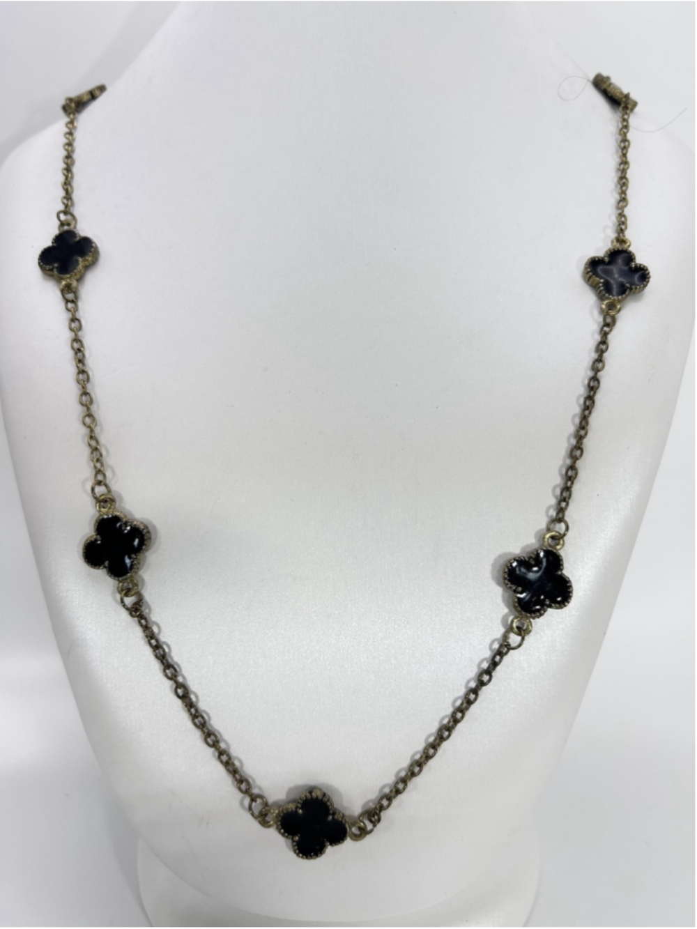 Black Clover Motif Station Necklace – Gold Tone – 18" Fashion Jewelry
